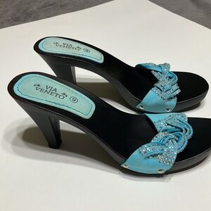 Via Veneto Women's Blue Embellished Sandals